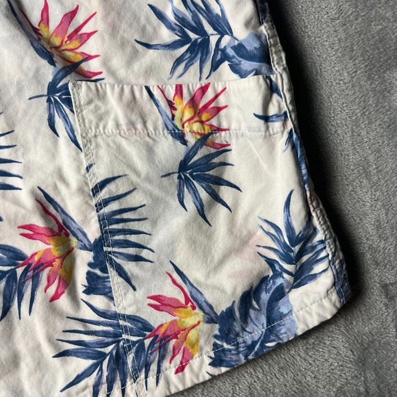 California Cowboy Shirt Mens M White Button High Water Tropic Floral - Picture 7 of 11